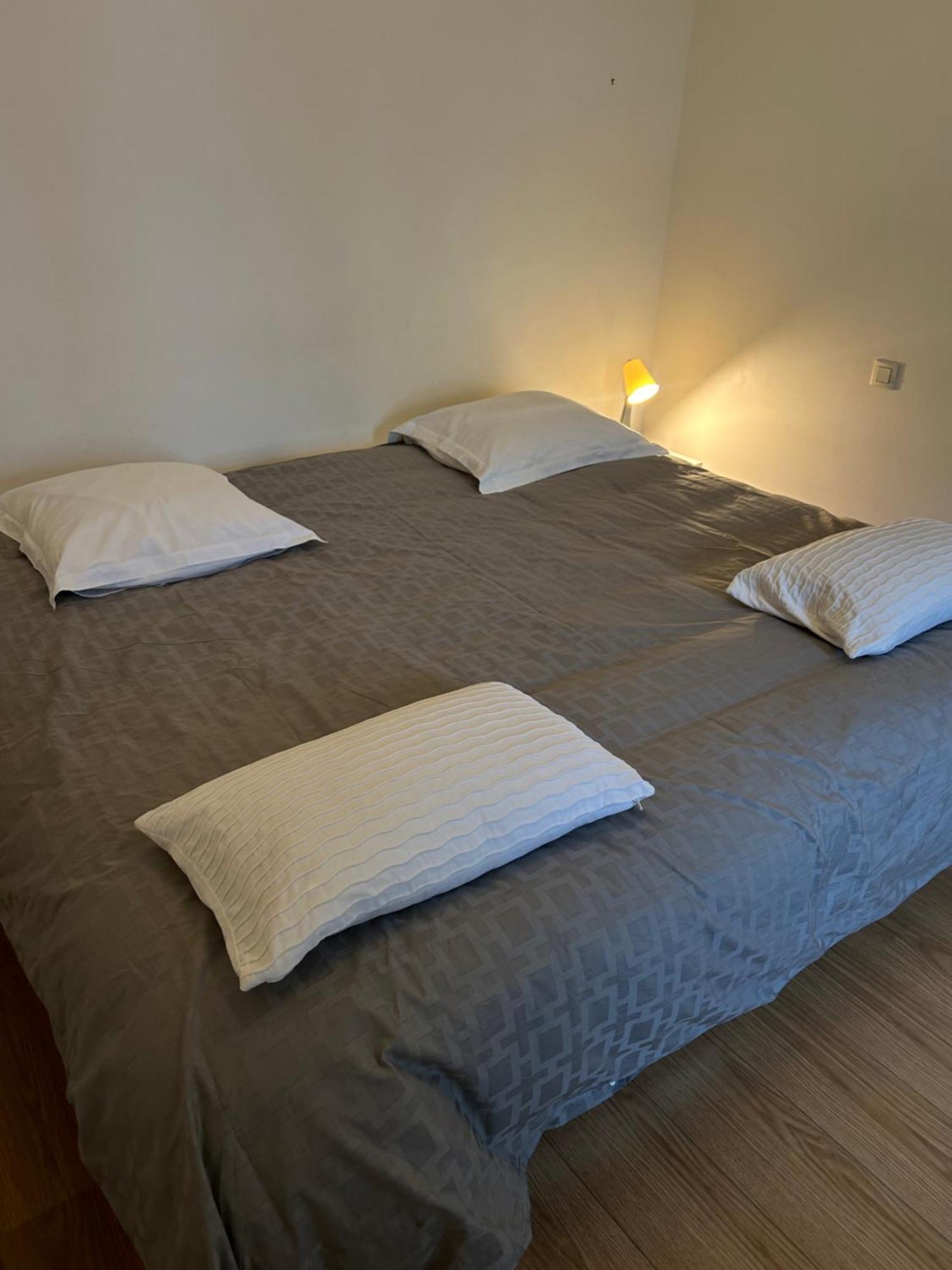 Jolie Maison Familiale Guingamp Ngoại thất bức ảnh
